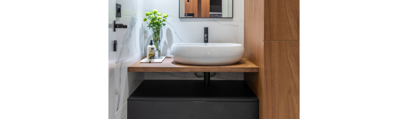 How to Choose the Right Vanity for Your Guest Bathroom
